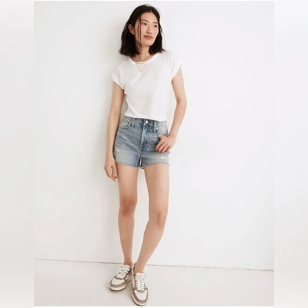 Madewell The Perfect Jean Short in Snyder Wash - Picture 2 of 11